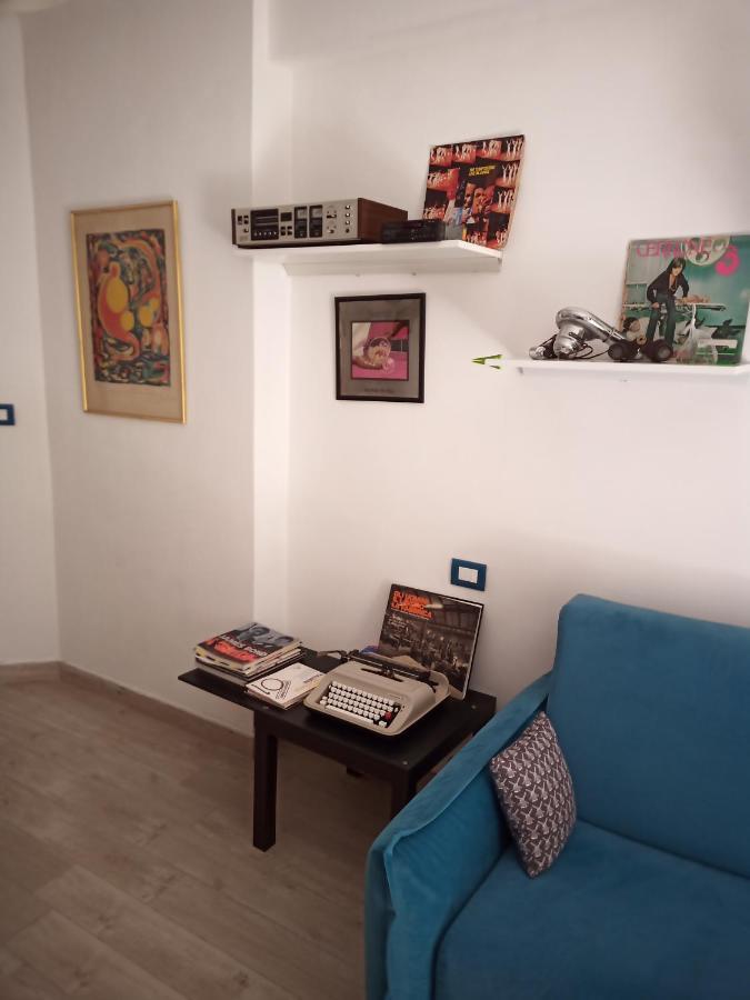 Grand F2 60Mq Centre Antibes, Proche Plages, Commerces, 2 Balcons, Parking, Train, Bus, Deco Vintage, Pet Friendly, Ideal Famille Ou 1-2 Couples 외부 사진
