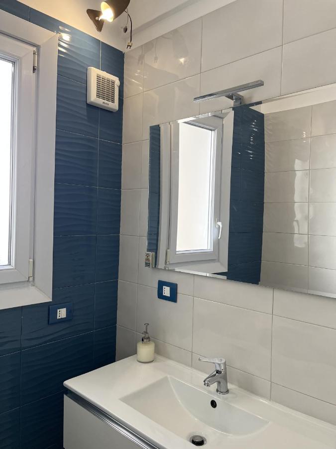 Grand F2 60Mq Centre Antibes, Proche Plages, Commerces, 2 Balcons, Parking, Train, Bus, Deco Vintage, Pet Friendly, Ideal Famille Ou 1-2 Couples 외부 사진