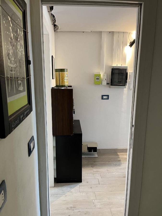 Grand F2 60Mq Centre Antibes, Proche Plages, Commerces, 2 Balcons, Parking, Train, Bus, Deco Vintage, Pet Friendly, Ideal Famille Ou 1-2 Couples 외부 사진